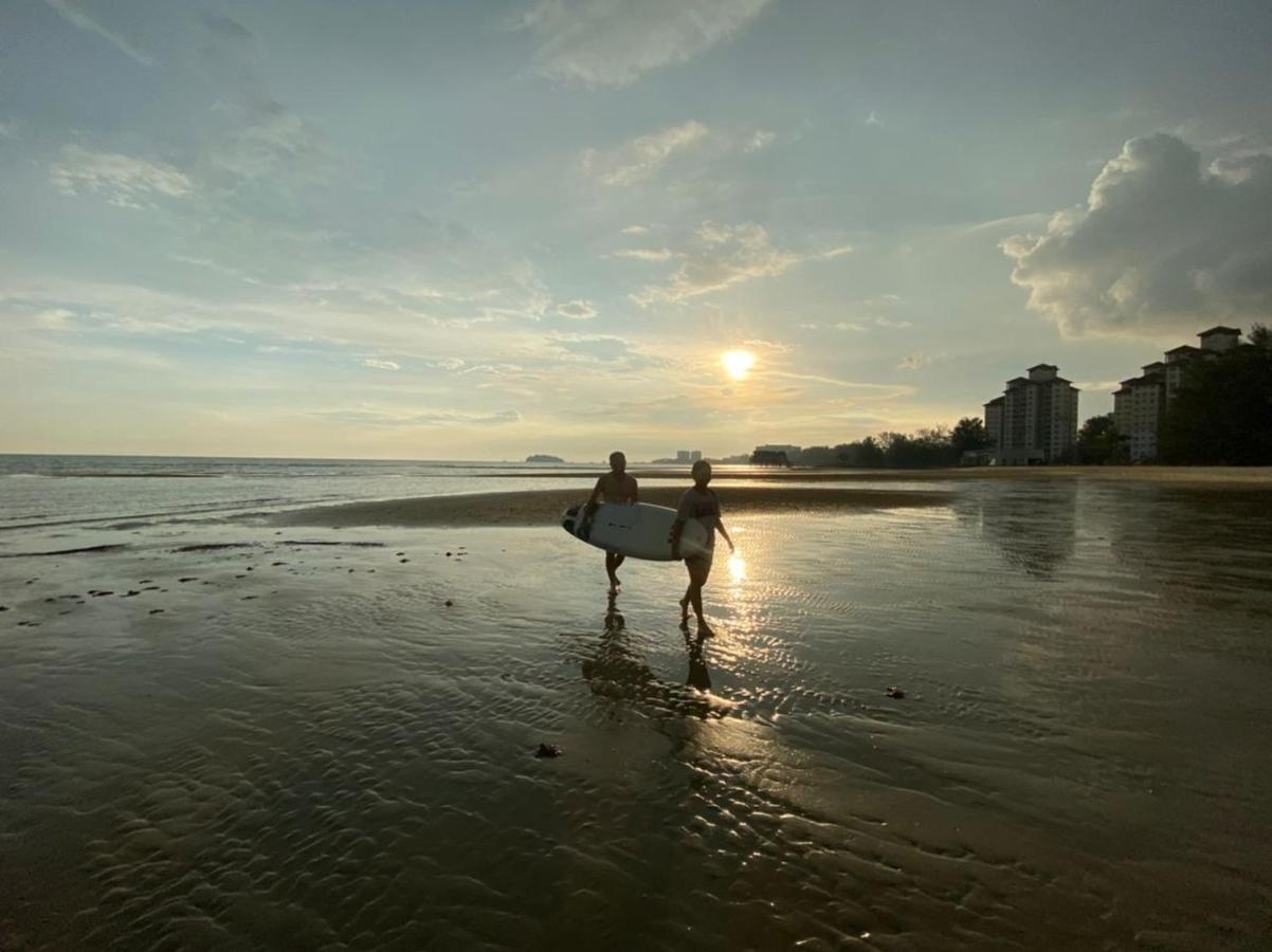 Port Dickson Paradise Lagoon Beachfront Apartment Экстерьер фото